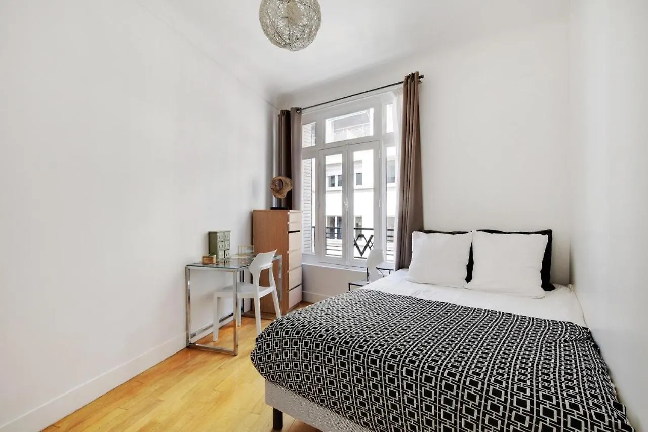 Lejlighed Moderne 3 Pieces Au Coeur Des Champs-Elysees Paris Frankrig